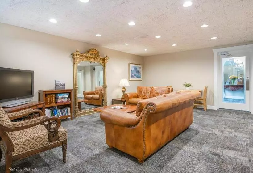 La Residence Suite Hotel