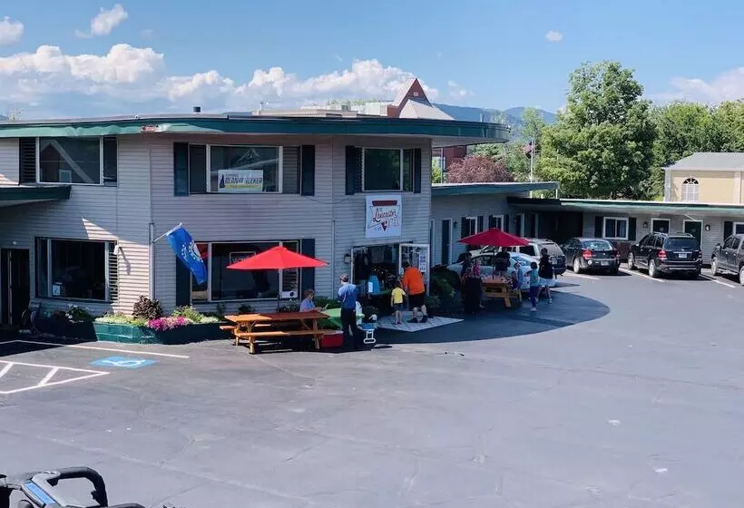 The Lancaster Motel