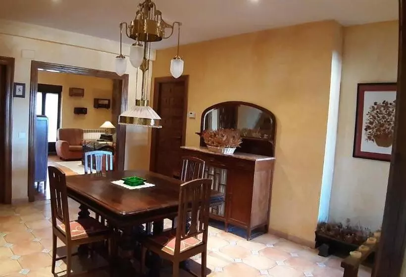 هتل La Casa Del Regidor