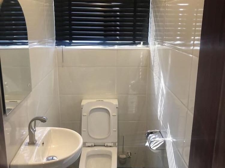 هتل Mesorein Luxury