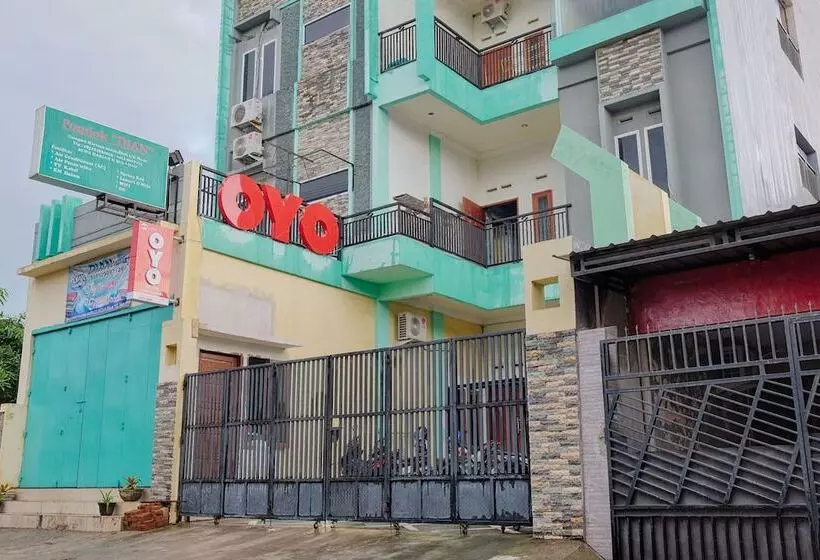 هتل Oyo 2292 Pondok Dian Syariah