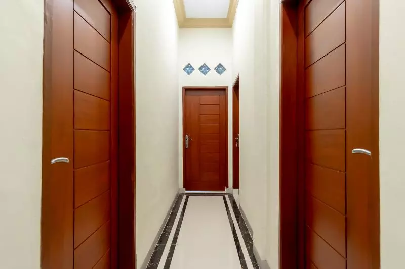 هتل Capital O 1585 Ring Road Residence
