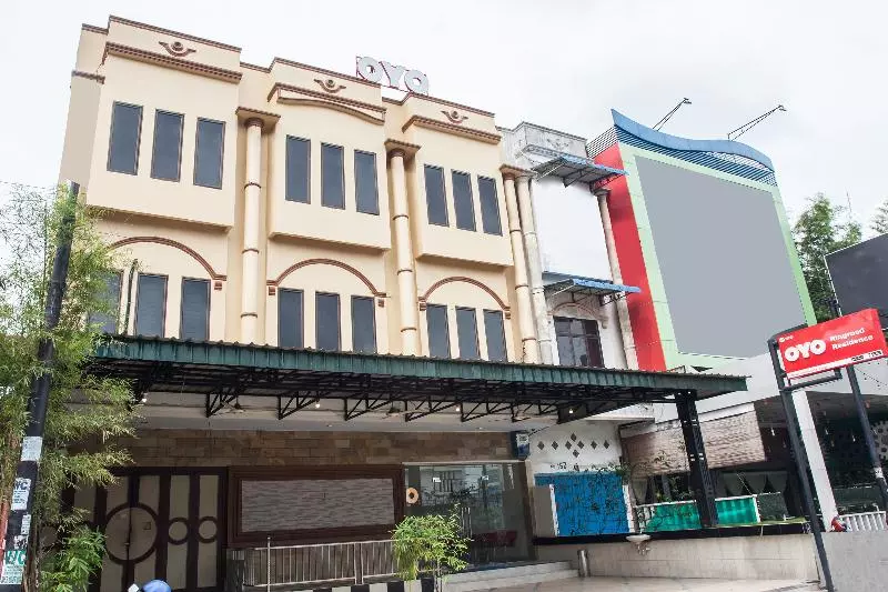 هتل Capital O 1585 Ring Road Residence