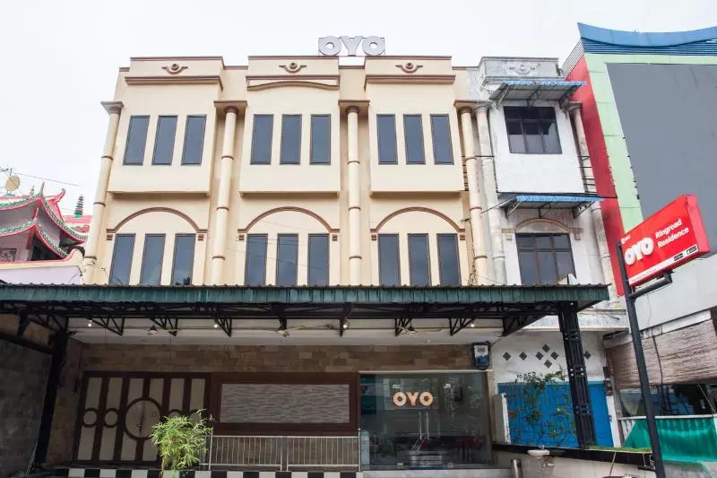 هتل Capital O 1585 Ring Road Residence