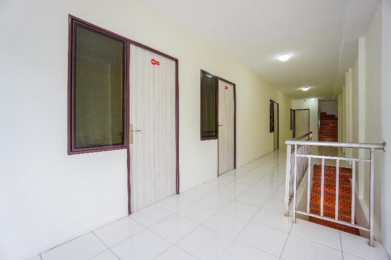 בית מלון כפרי Oyo 1838 Cozy Home