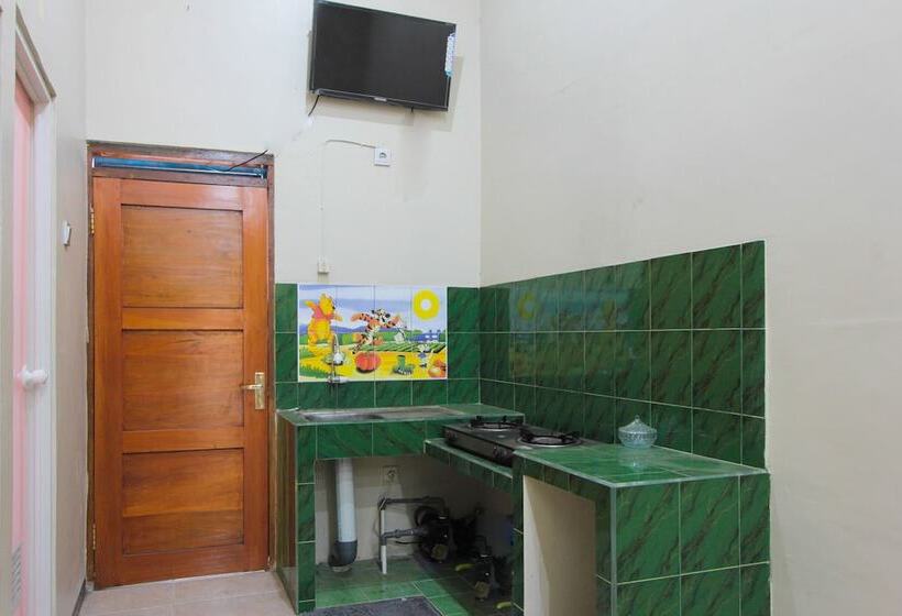 Otel Spot On 2210 Hifana Residence