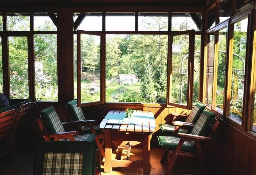 ペンション Penzion Diana