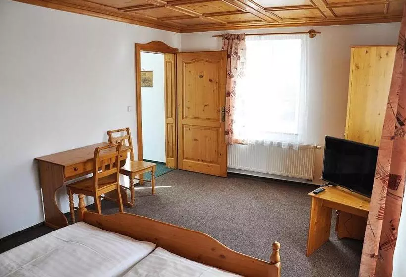 ペンション Penzion Diana