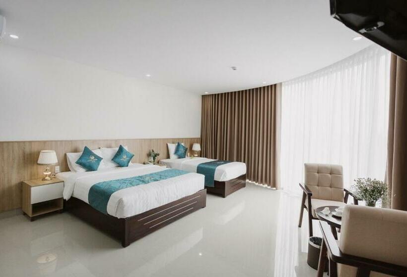 هتل Ban Me Central