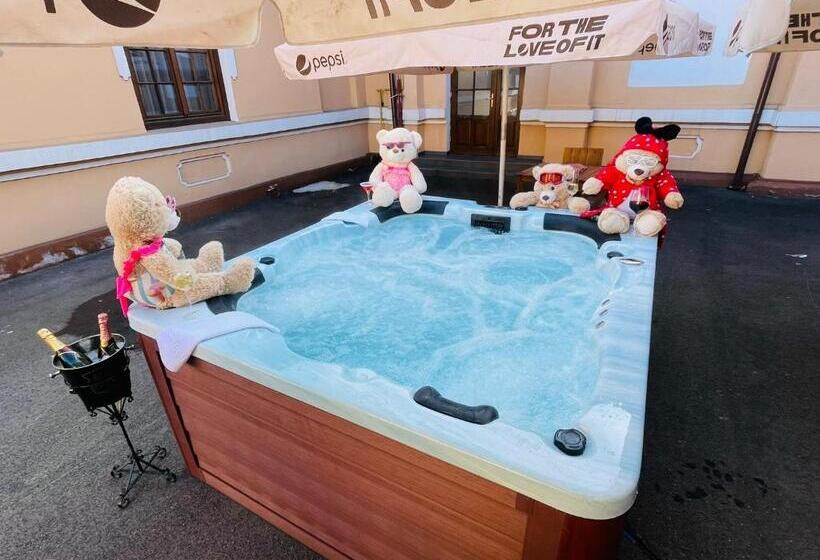 فندق La Belle Epoque