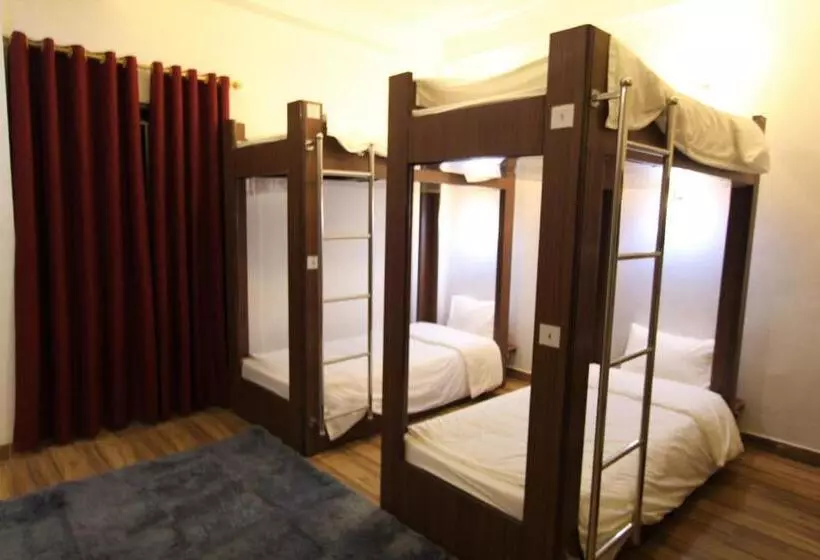 هتل Himalaya Sapa Hostel