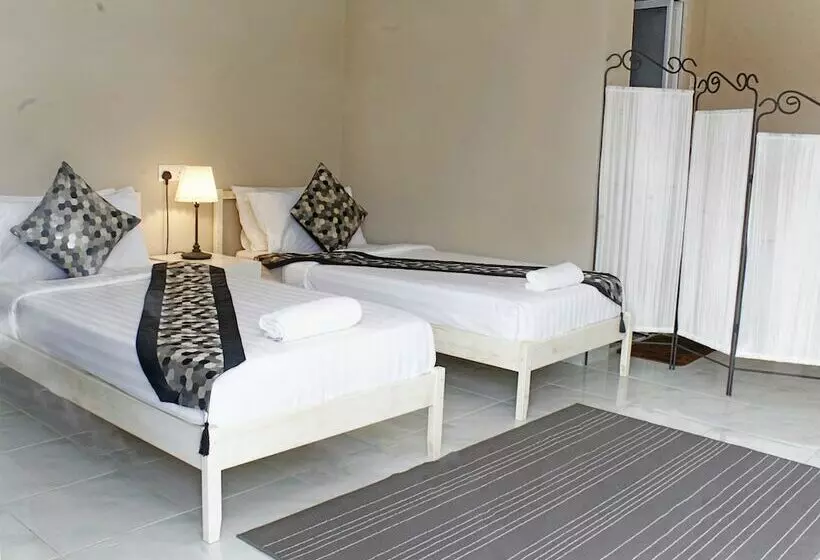 Hotelli Cenang Langkawi House