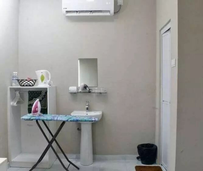 Hotelli Cenang Langkawi House