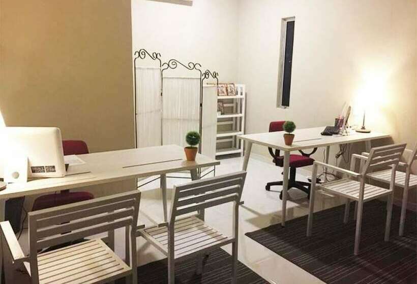 בית מלון כפרי Cenang Langkawi House