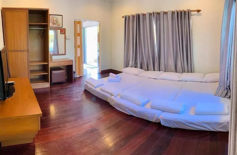 ศรีสุภาวดีรีสอร์ท Srisupawadee Resort