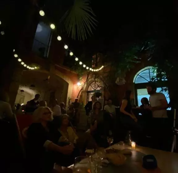 Aamiaismajoitus (B&B) Rue Du Château