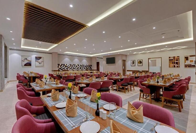 Click Hotel Aurangabad