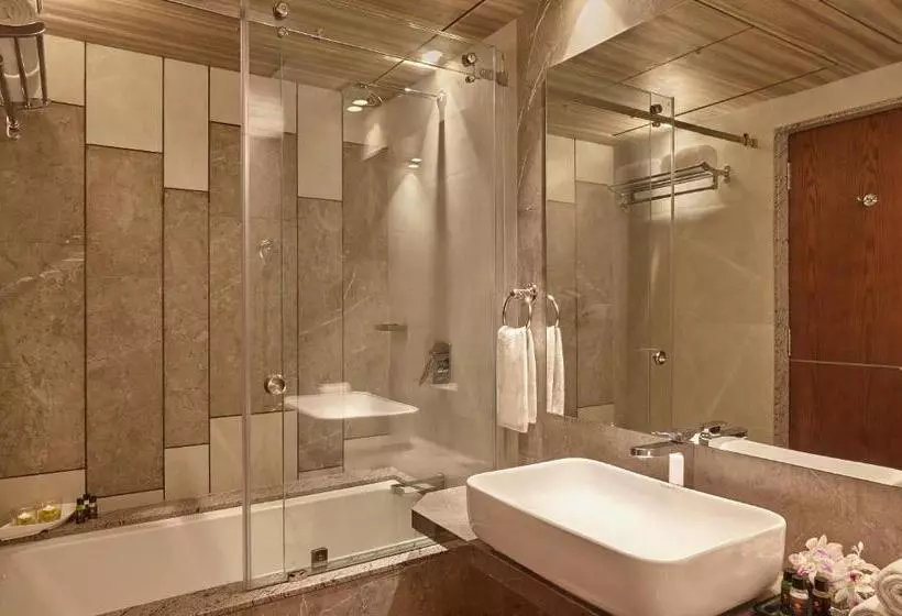 Click Hotel Aurangabad