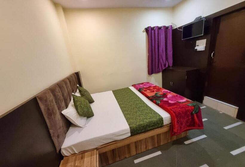 호텔 Shree Shivtam