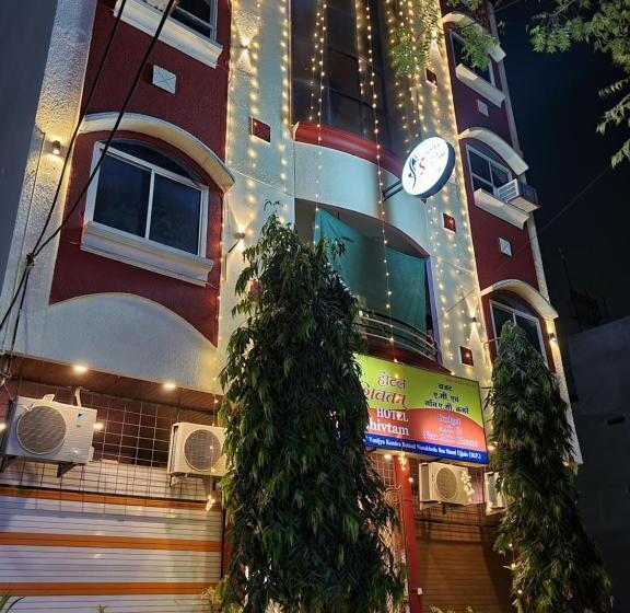 호텔 Shree Shivtam