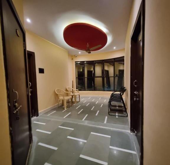 호텔 Shree Shivtam