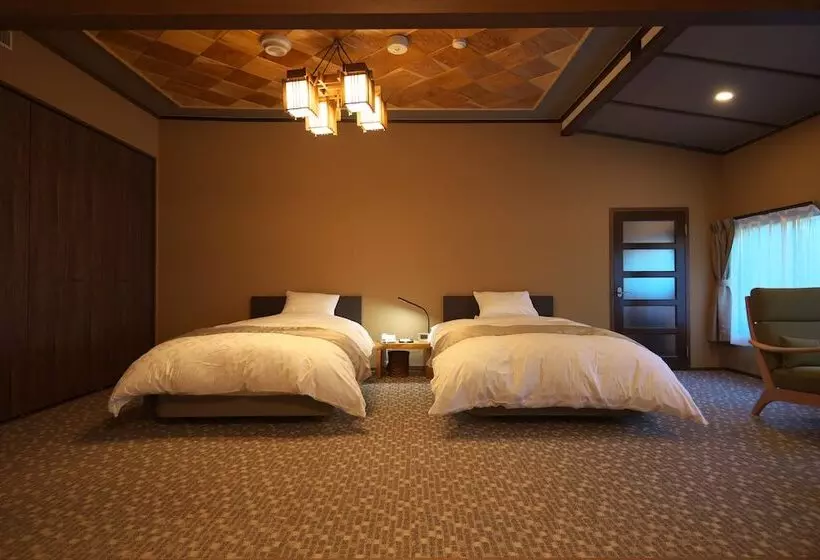 旅館 Hikage Onsen