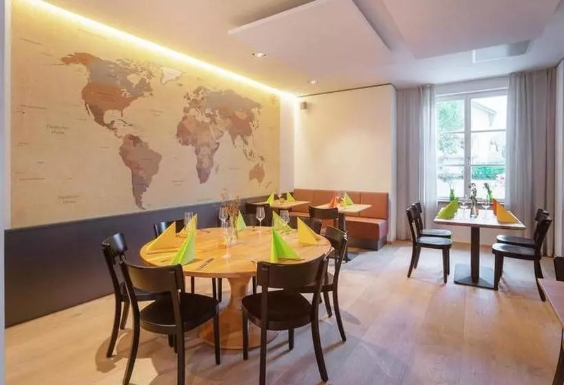 Hotelli Bahnhof Oberkirch