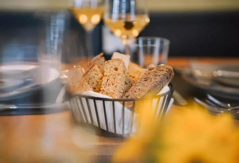 Hotelli Bahnhof Oberkirch