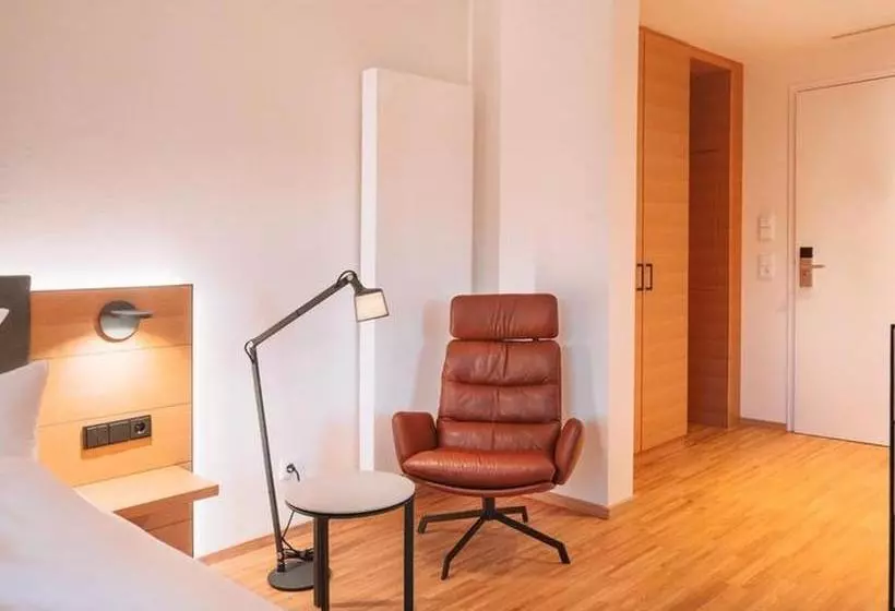 Hotelli Bahnhof Oberkirch