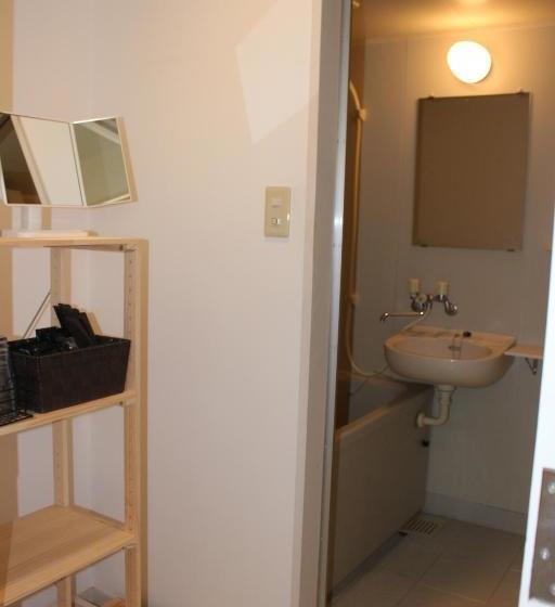 Shinwa Onomichi Flats