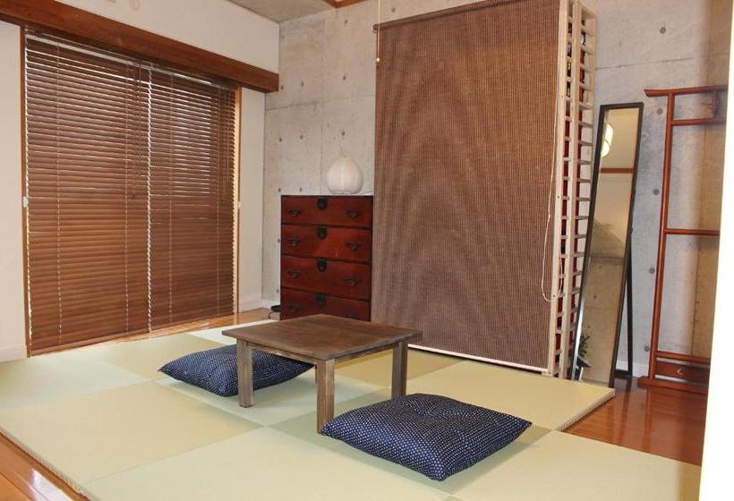 Shinwa Onomichi Flats