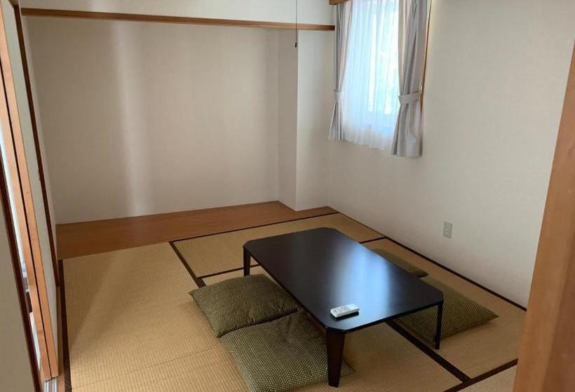 Shinwa Onomichi Flats