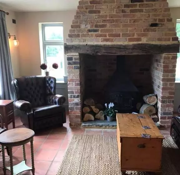 Retkeilymaja The Cavendish Five Bells