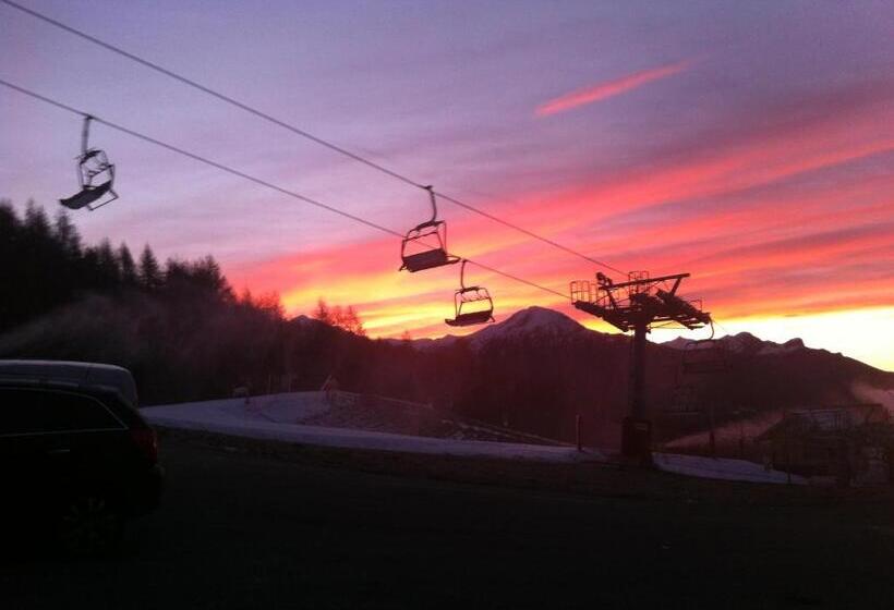 Отель La Bagatelle