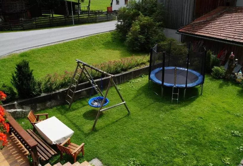 پانسیون Gasthof Zur Einkehr