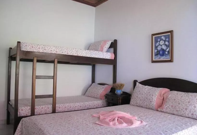 Majatalo Pousada Atelier Aly Da Costa