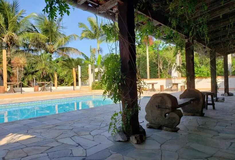 Majatalo Pousada Atelier Aly Da Costa