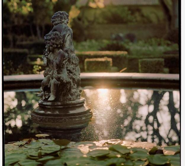 Отель Le Mas De Chabran