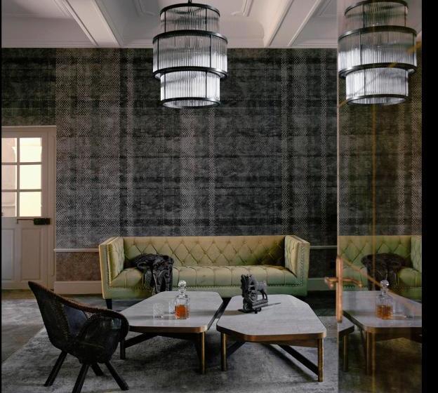 Отель Le Mas De Chabran