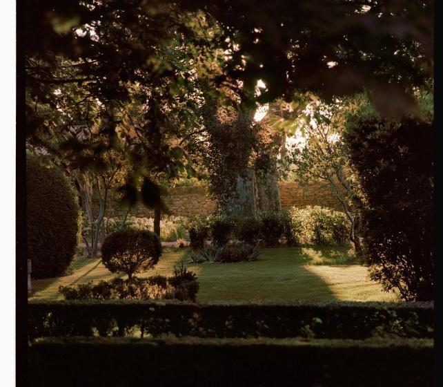 Отель Le Mas De Chabran