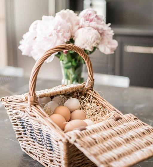 Отель Le Mas De Chabran