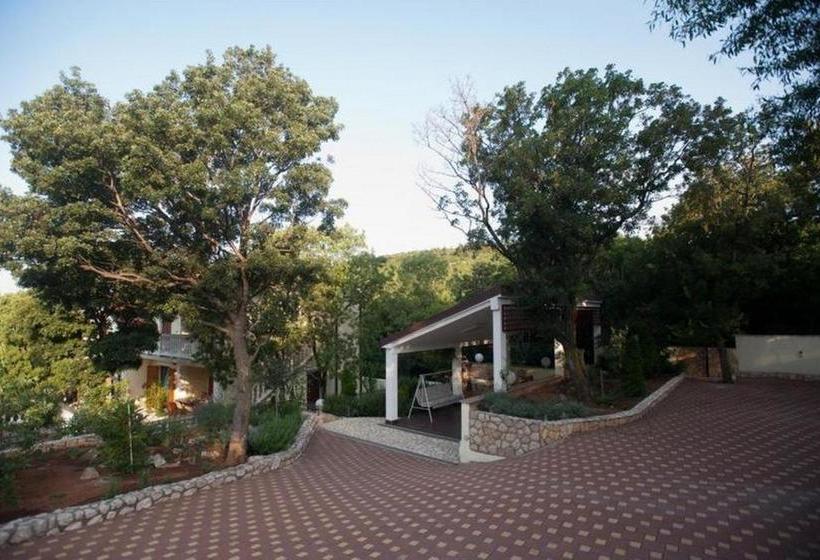 Apartments Luka   Free Parking