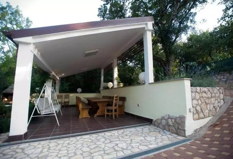 Apartments Luka   Free Parking