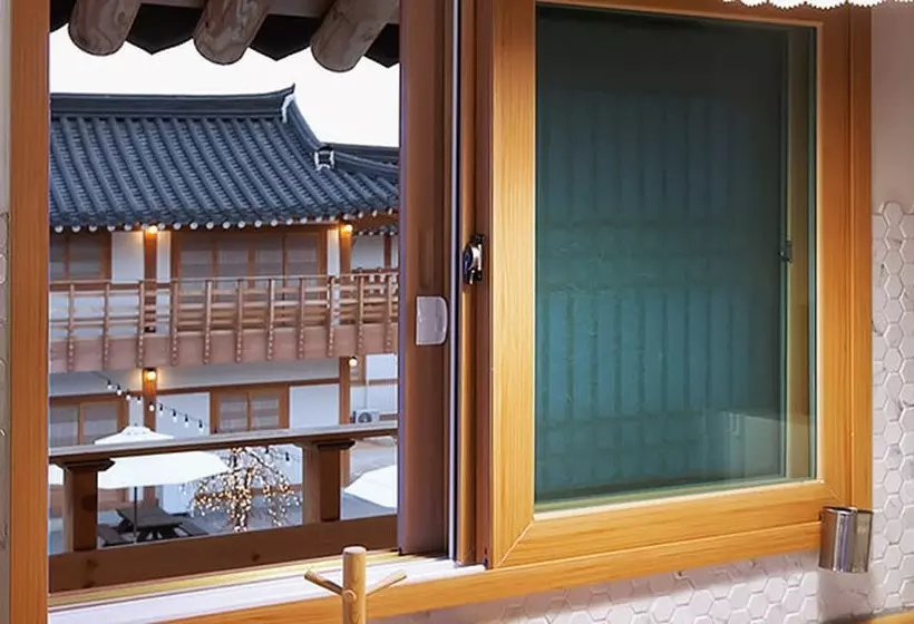 Gyeongju N Hanok Pension