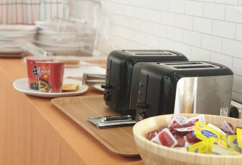 Gyeongju N Hanok Pension