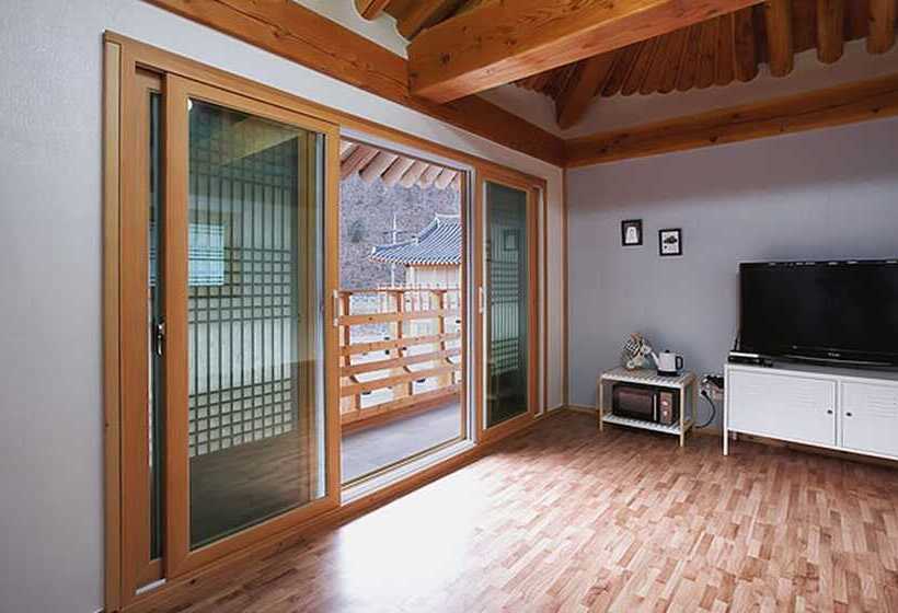 Gyeongju N Hanok Pension