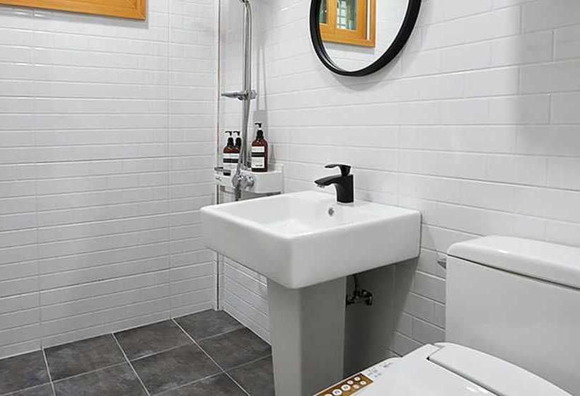 Gyeongju N Hanok Pension