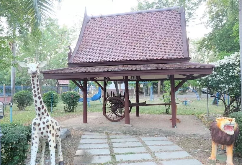هتل Baan Suan Chan Resort