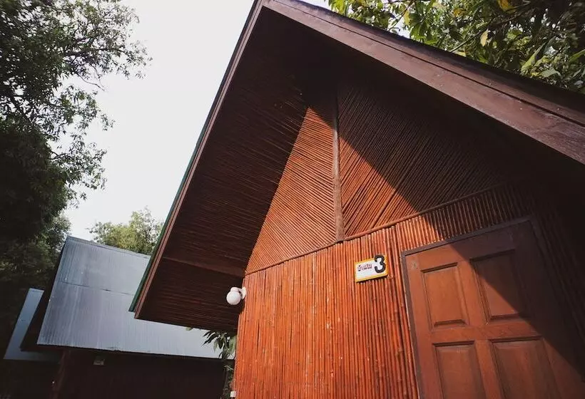هتل Baan Suan Chan Resort