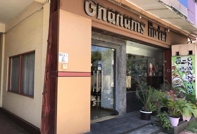 فندق Gnanams